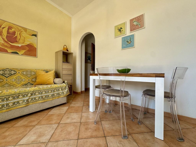 Others 5, Malea by ColombiElbaVacanze, Livorno