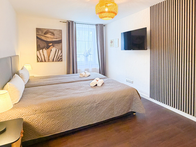 Others 5, In den Wellen 21, Bremen