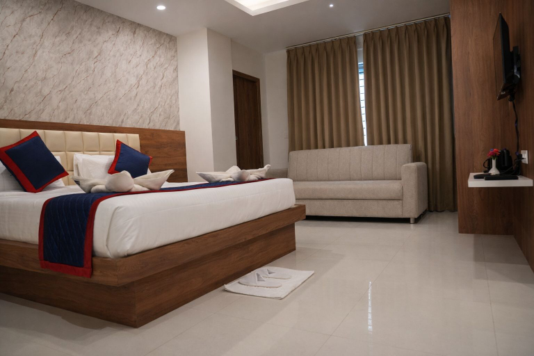 Others 2, The Indies 365 Hotel, Bangalore