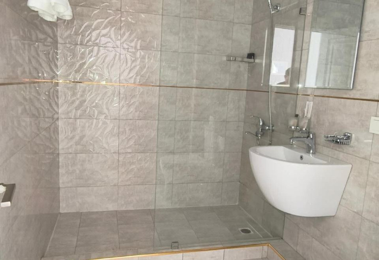 Bathroom 3, Moffah Grand Hotel, Tashkent City