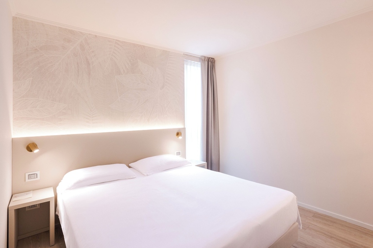 Bedroom 3, Hotel Eden, Trieste