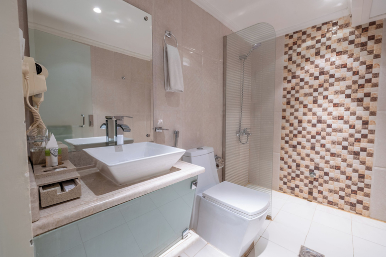 Bathroom 4, AL Muhaidb ResidenceAl Olaya 1 - Economic, Riyadh