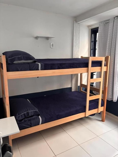 Others 4, Primos 2 Suites & Hostel, Armação dos Búzios