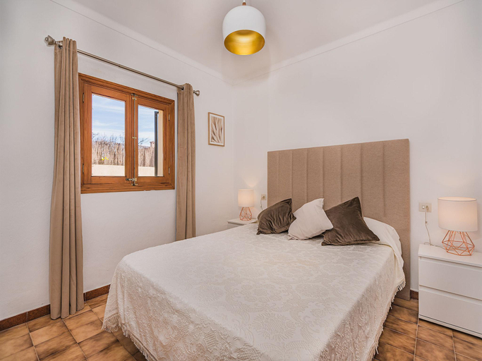 Bedroom 5, Private Pool Villa in Pollensa, Baleares