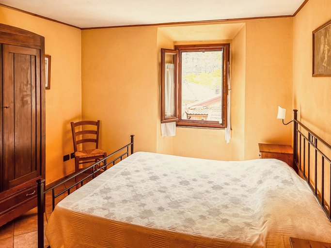 Others 3, Casa al Sasso, Bologna