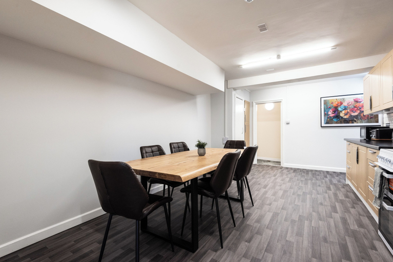 Others 5, Bayview Apartment by Guestz, Lancashire