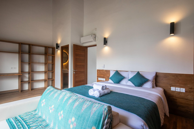 Others 2, Private 3BR Villa Uluwatu 5 Mins to Beach, Badung