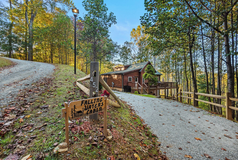 Others 1, Falling Waters, Watauga