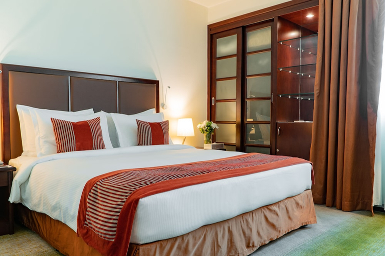 Bedroom 3, Al Ain Palace Hotel, Abu Dhabi City