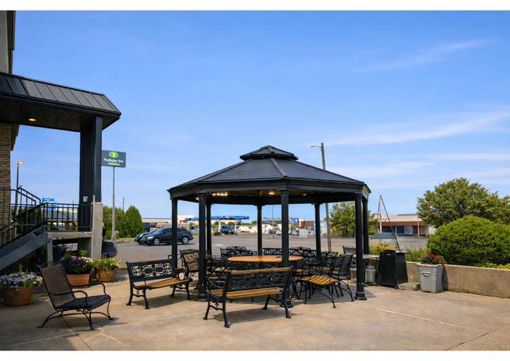 Exterior & Views, Sundowner Inn Forsyth, Rosebud