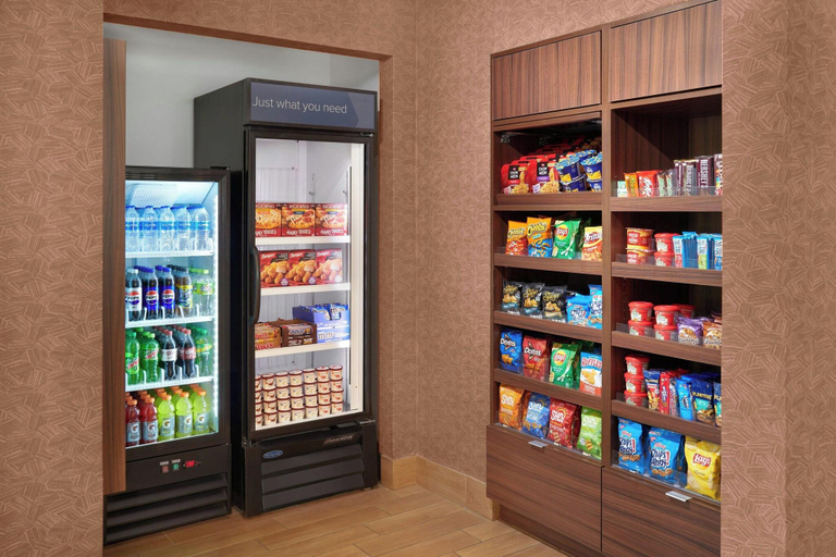Food & Drinks 5, Fairfield Inn & Suites Reading Wyomissing, Berks