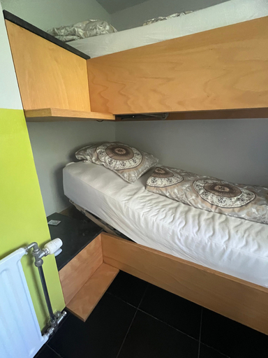 Others 4, Modern Apartment Near Aachen & Dreiländereck, Liège