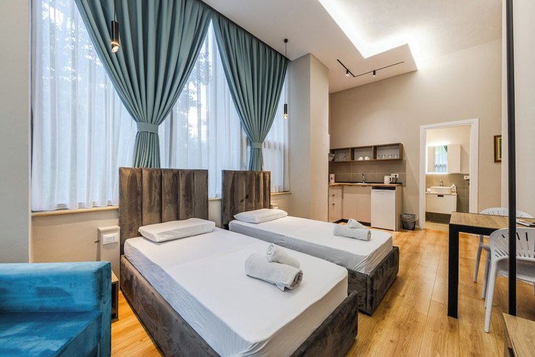 Others 5, Palm Suites by PS, Durrësit