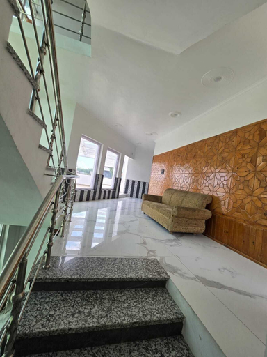 Others 4, Holiday Homes, Srinagar