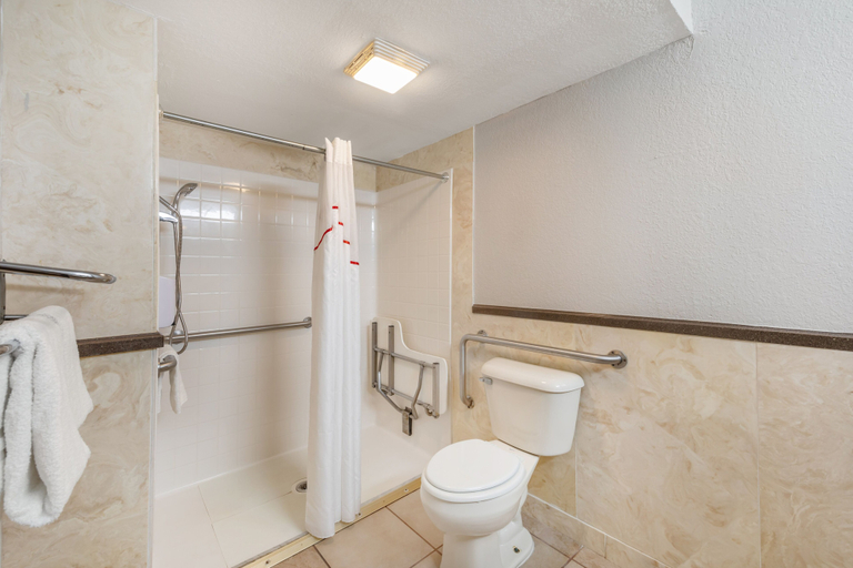 Bathroom 4, Red Roof Inn Ft Pierce, Saint Lucie