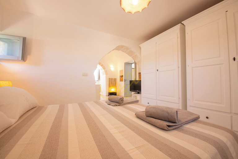 Others 3, TD Trullo Buenavista Stunning Valley Views W/pool, Taranto