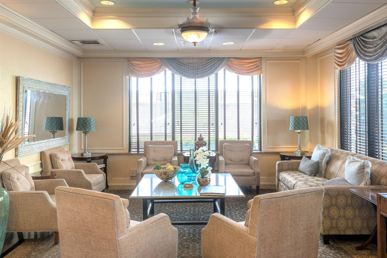 Public Area 5, Five Towns Inn - JFK Airport, Nassau