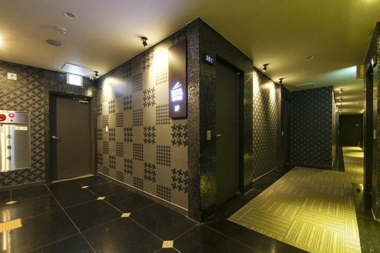Bathroom, Ever Tourist Hotel, Gyeyang