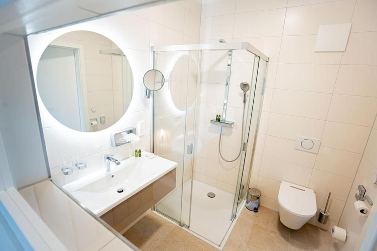Others 5, Farmer Hotel Basedow, Mecklenburgische Seenplatte