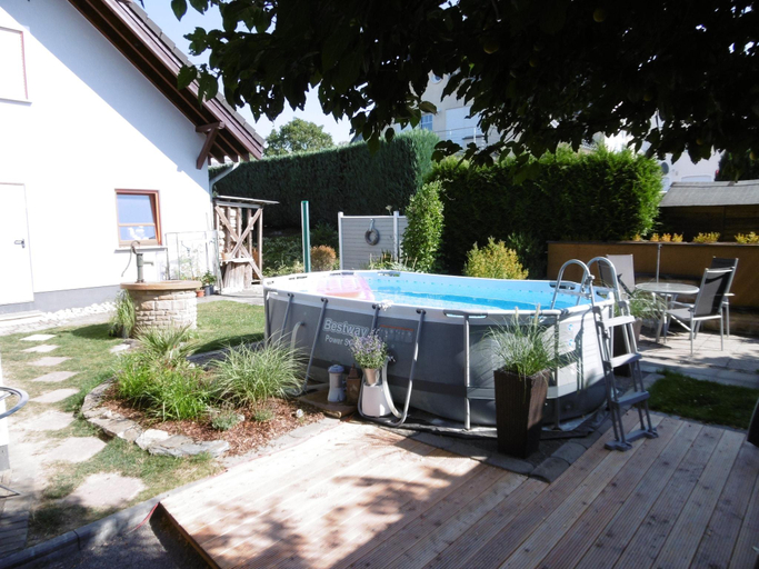 Sport & Beauty 2, Flat in Beltheim Germany with pool, Rhein-Hunsrück-Kreis
