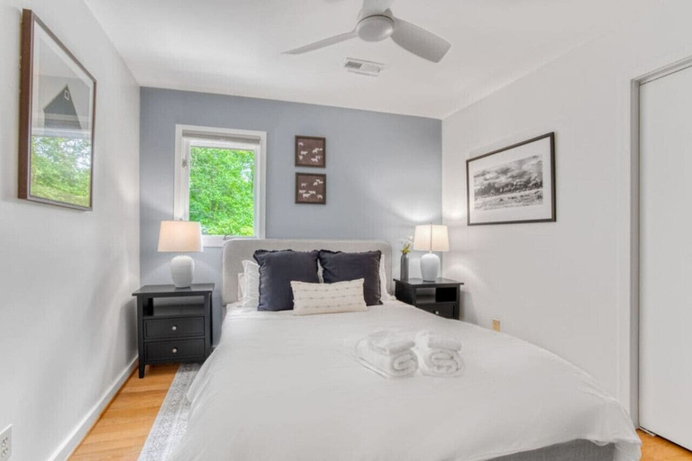 Others 5, Arlington Oasis 7 Br, Guilford