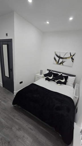 Others 2, Single & Double rooms in Stafford, Staffordshire