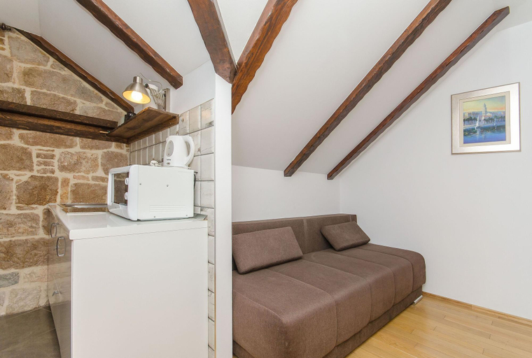 Public Area 3, Villa Desideria, Split