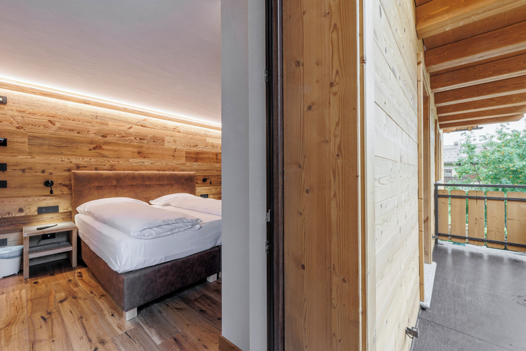 Bedroom 4, Steinbock B&B, Sondrio