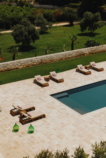 Others 1, Villa Gloria, Lecce