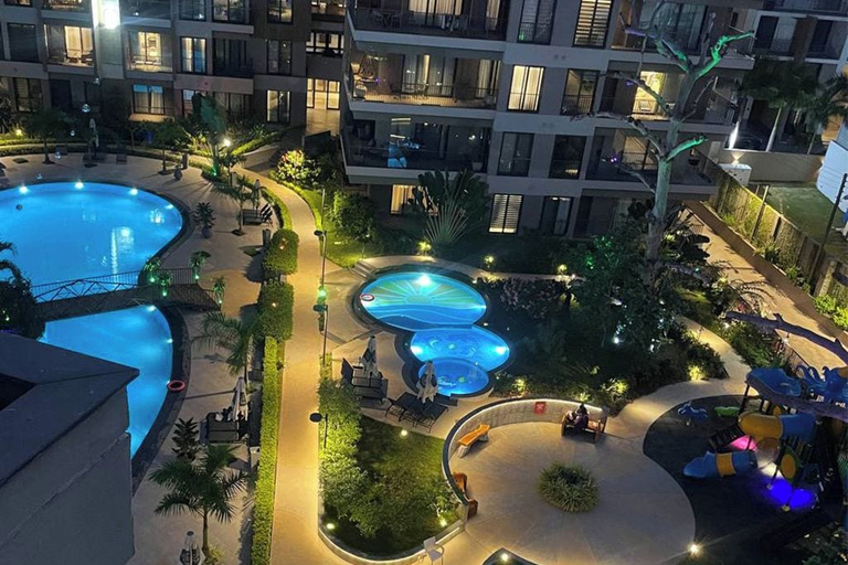 Others 5, Unique Apartment at Diamond in City, Accra