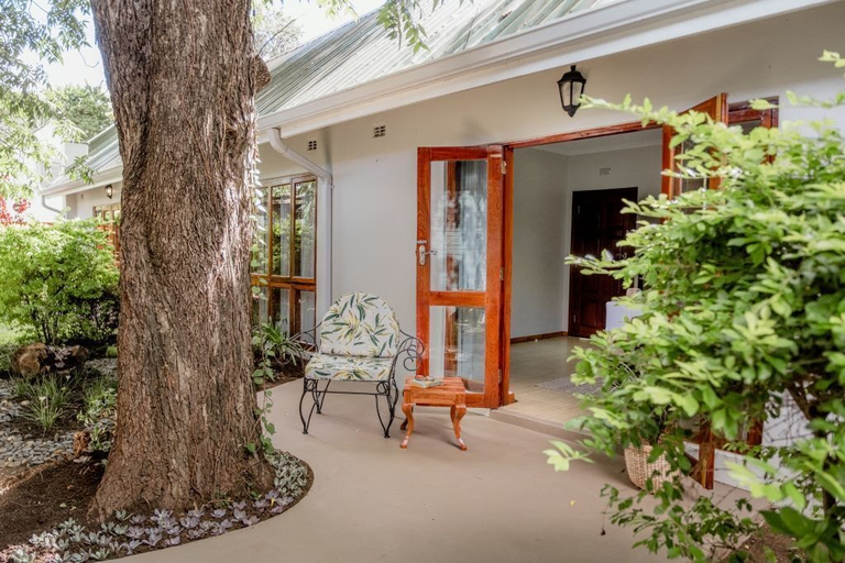 Others 3, Tuli House Boutique Lodge, Harare