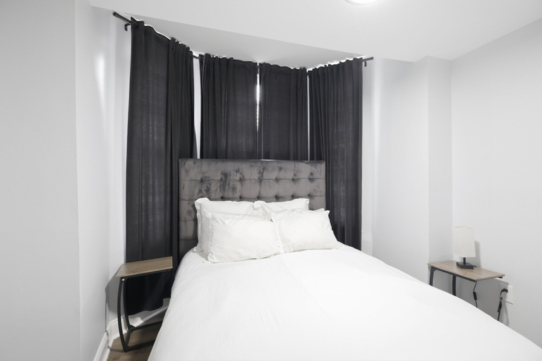 Others 2, Stylish 1bd Urban Haven Near Inner Harbor 1 Bedroom Apts, Baltimore