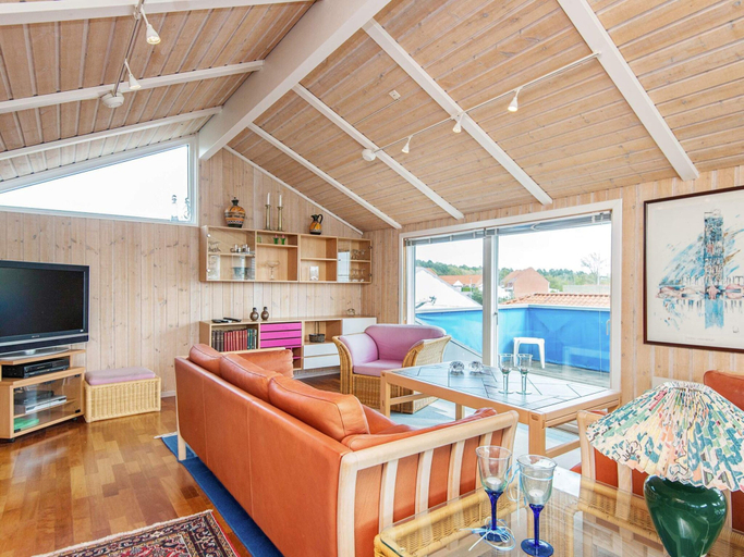 Others 4, 4 Star Holiday Home in Ebeltoft, Syddjurs