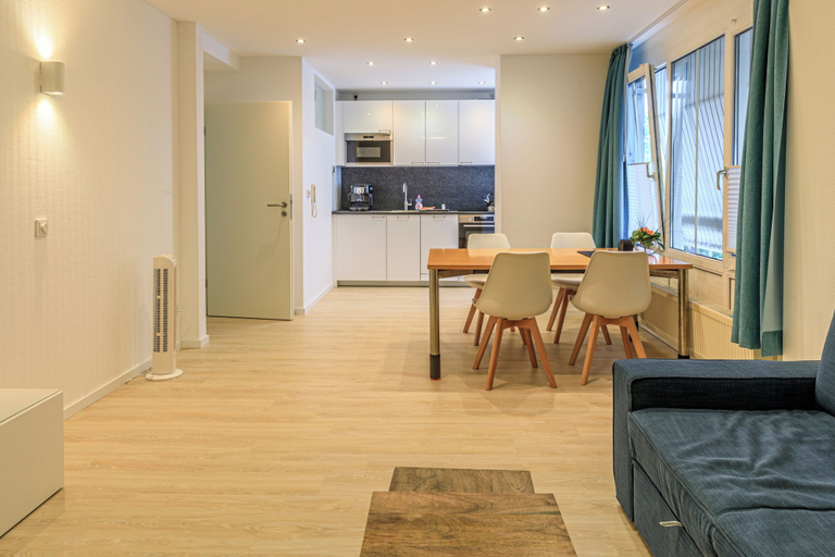 Others 4, Apartments near Residence - parking, Würzburg