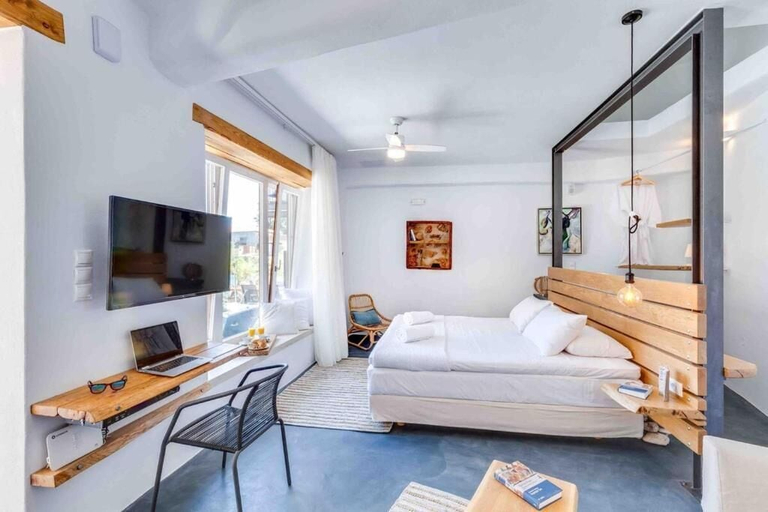 Others 2, Skiff - Transformed Studio Sea View, Crete
