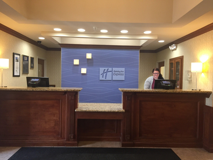 Public Area 2, Holiday Inn Express & Suites HOWELL by IHG, Livingston