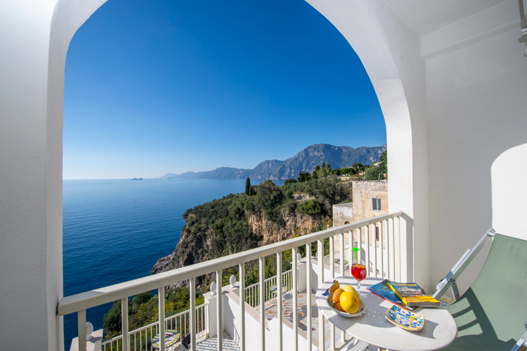Bedroom 3, Villa Bella Vista near Positano and Amalfi, Salerno