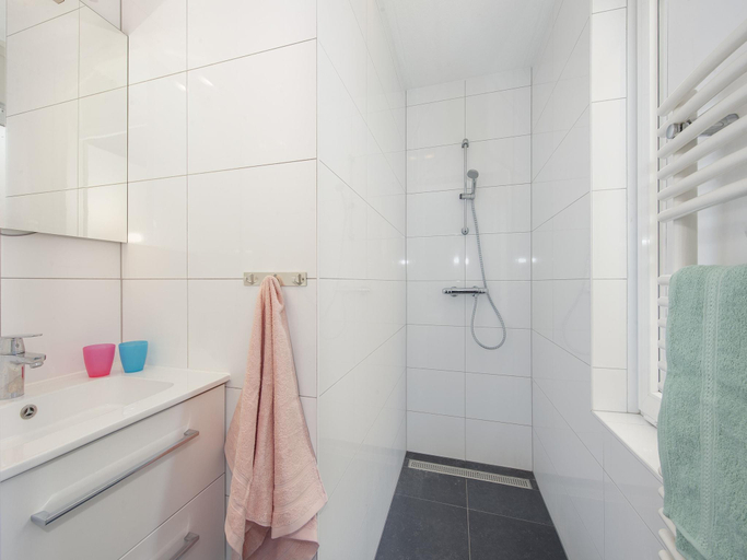 Bathroom, Charming Villa in Natural Surroundings, Arcen en Velden