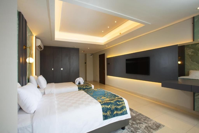Others 1, Louis Kienne Reserve Cikarang, Cikarang
