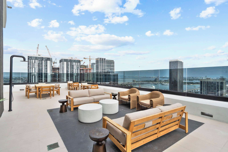 Others 3, 225 Miami Building - We Host, Miami-Dade
