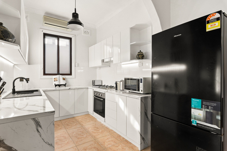 Others 4, Spacious 4-bed Character House in Vibrant Stanmore, Sydney