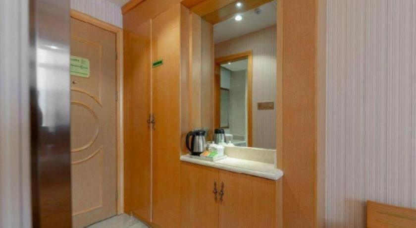 Bathroom 3, Vienna Hotel Changsha Yanghu Hanpu, Changsha