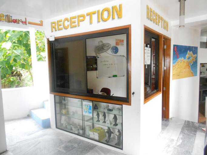 Public Area, Dolphinbay Beachfront & Dive Resort, Puerto Galera