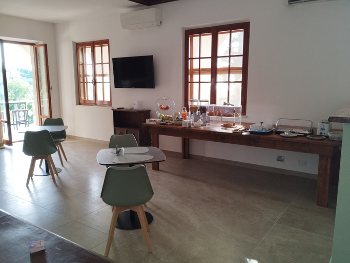Others 4, Country House Villa Marezi, Ascoli Piceno