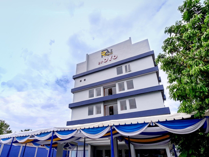 Others 2, Luxury Deluxe DBL Retreat W/ Free Wifi and Parking, Medan
