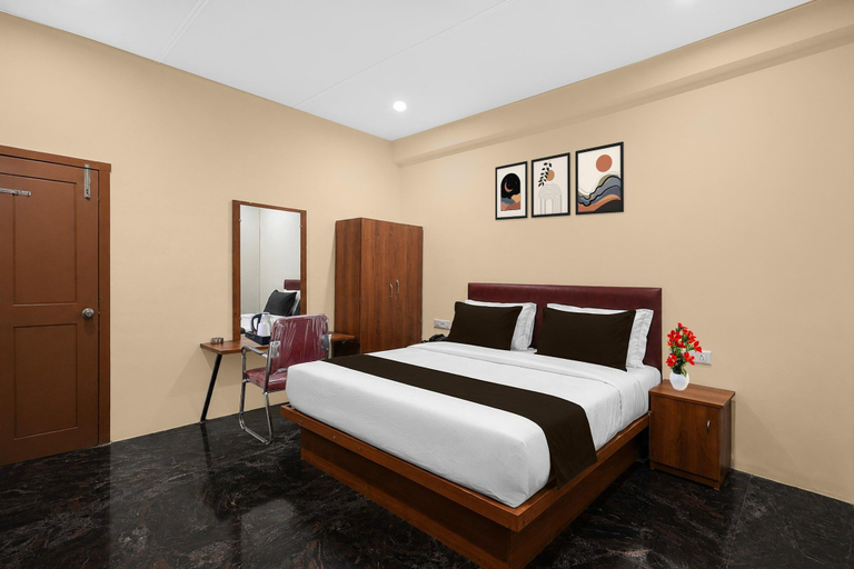 Others 5, Deluxe Classic Residency, Bangalore