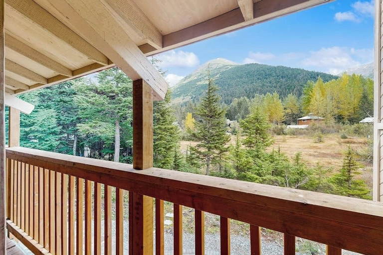 Others 4, Mountain Chalet w/ Sauna + Patio 0.5mi to Alyeska, Anchorage