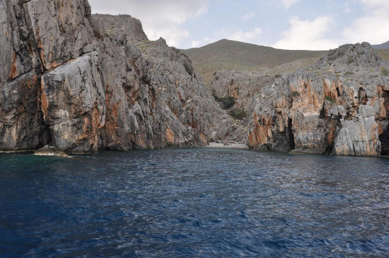 Others 3, Villa 4 season: Poolside Paradise in Crete, Crete