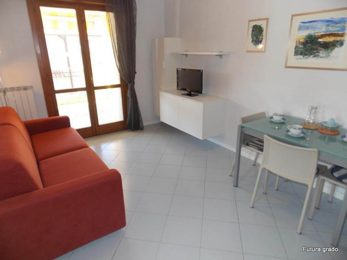 Others 3, Cozy Vacation Home With Lovely Views in Grado, Gorizia