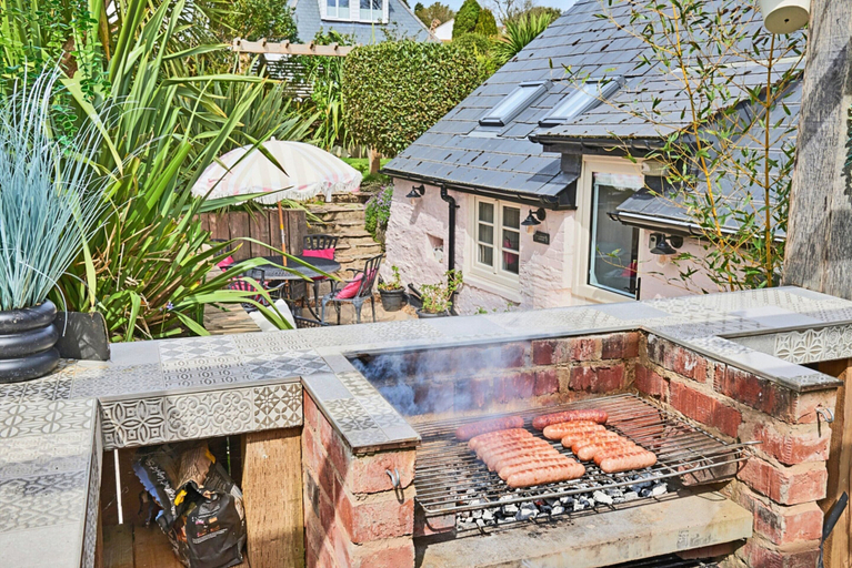 Others 4, Charming Cottage for 4 in Dorset, Torbay